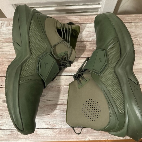 FENTY X PUMA BY RIHANNA 'THE TRAINER' HI-SNEAKERS 7.5 - Picture 2 of 6